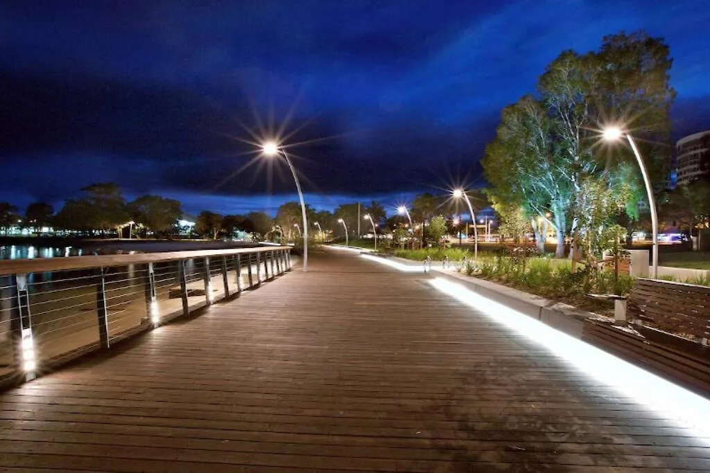 Bare Foot & Beachy On Binya! Pet Friendly House Gold Coast 0*,
